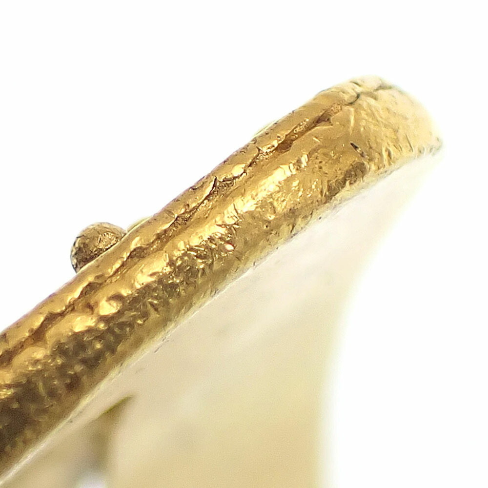 CHANEL Gold Logo Brooch - Picture 4 of 7